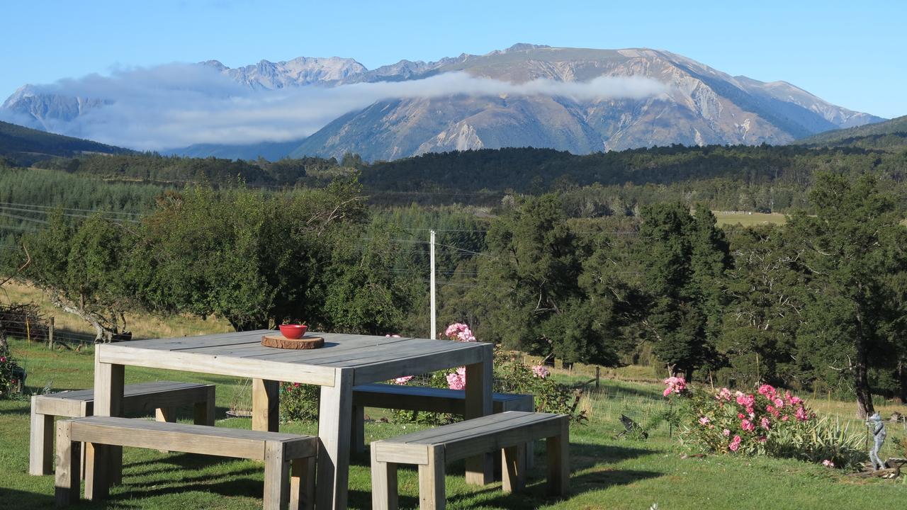 Tophouse Mountainview Cottages Saint Arnaud Exteriör bild